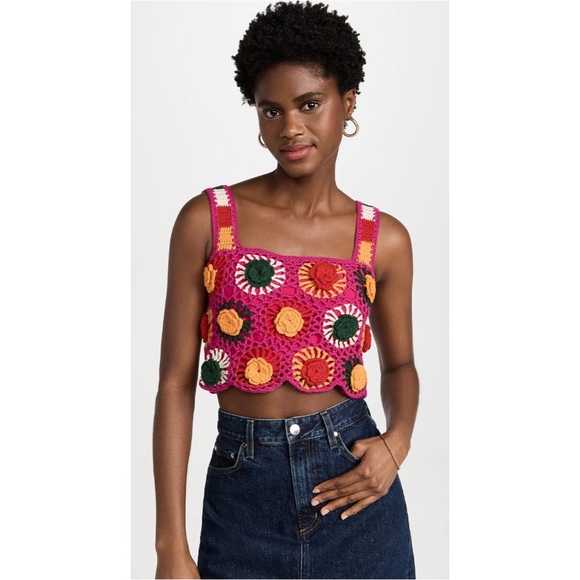 NWT FARM RIO Crocheted Flowers Top, size L - Picture 2 of 5